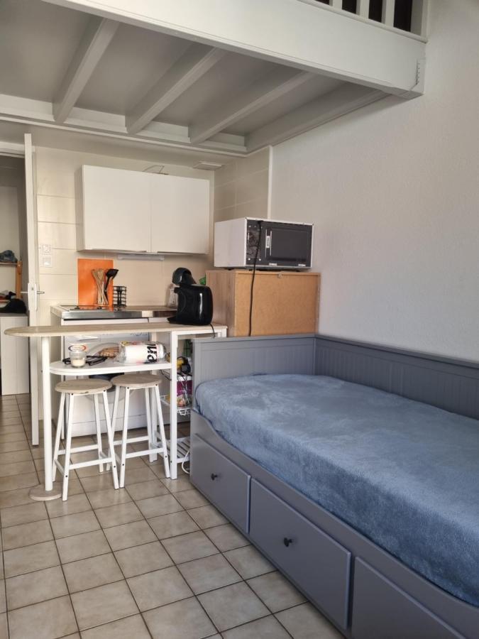 Agreable Petite Maison De Vacances Лекат Екстер'єр фото